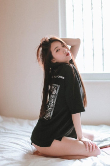 杨乐乐整容了吗